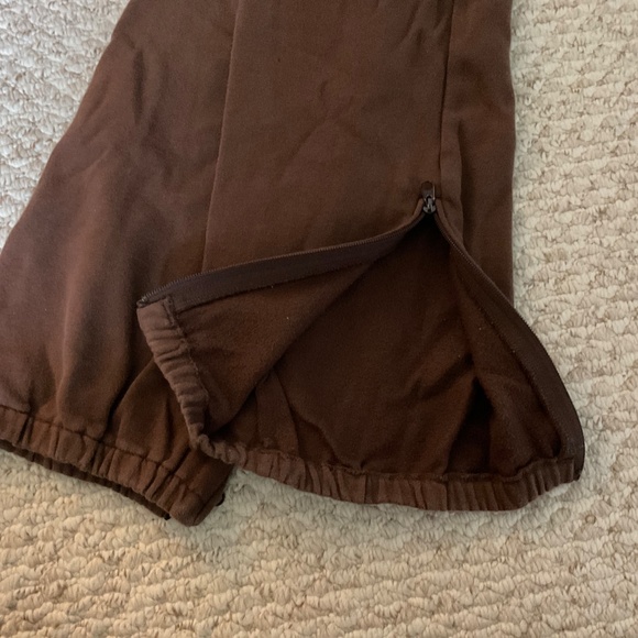 TOMMY HILFIGER brown sweatpants - women’s size MEDIUM - Picture 6 of 8